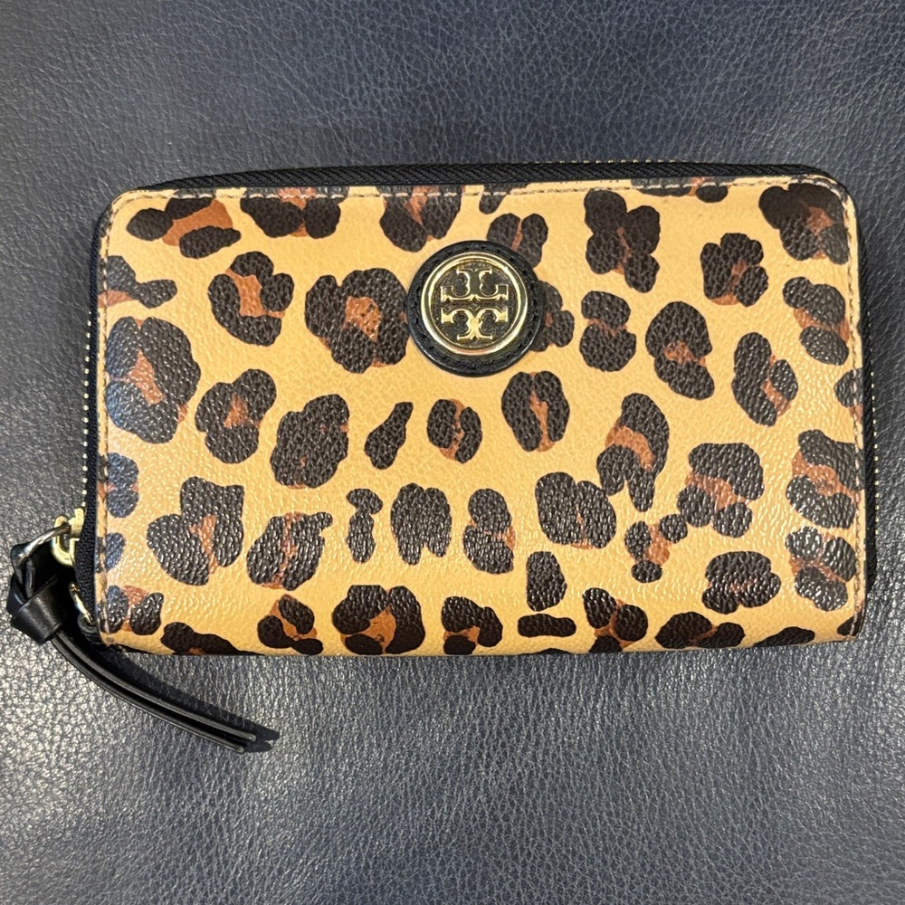Leopard Print Wallet